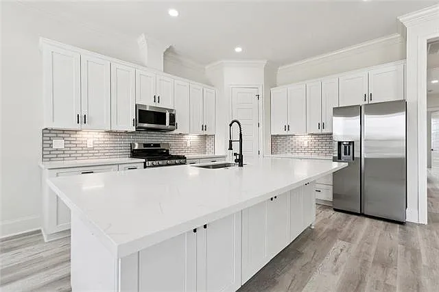 3701 W Loyola Dr — Photo 4