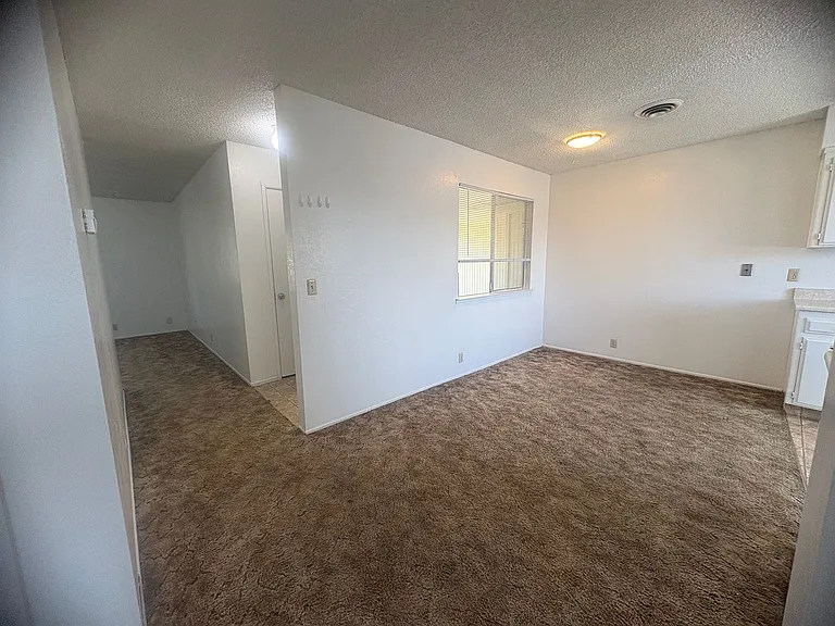 1590 Alfred Way — Photo 16