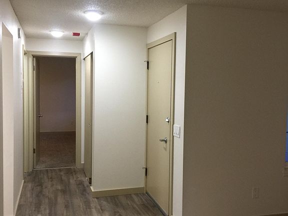 4th image of 8200 170th Pl NE APT 13