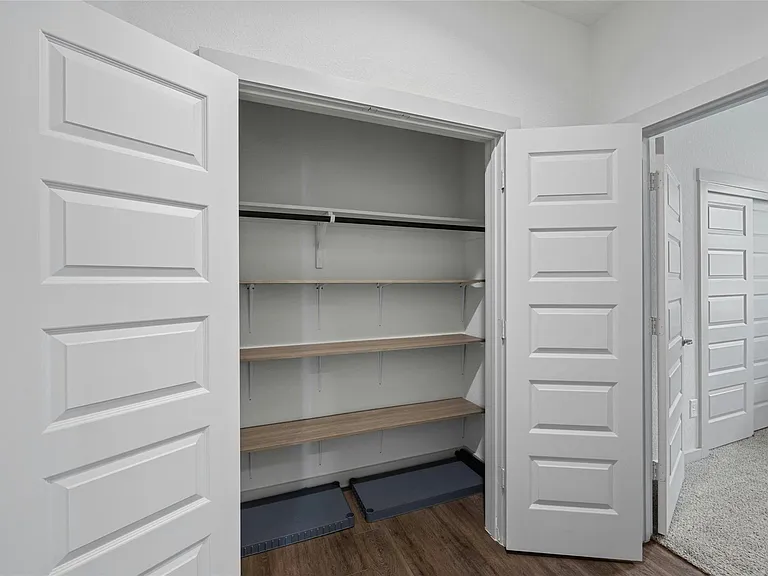 141 Parryi Cv — Photo 37