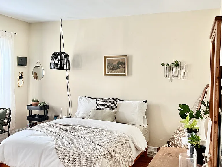 4253 Ridge Ave #3F — Photo 2