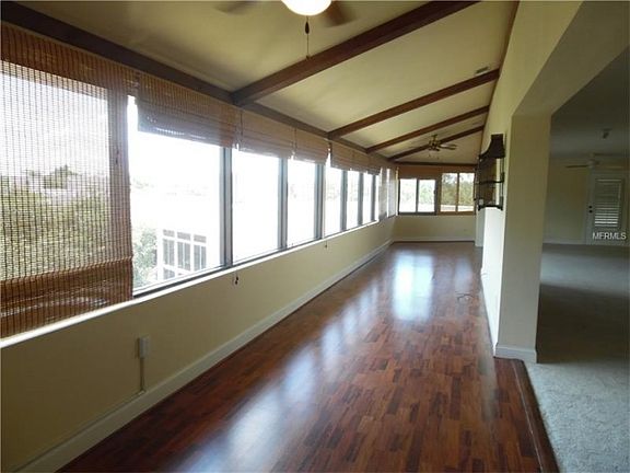 3rd image of 700 Melrose Ave APT K41