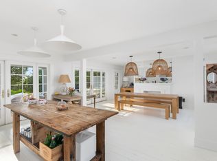 729 Bellevue Ave, Newport, RI 02840