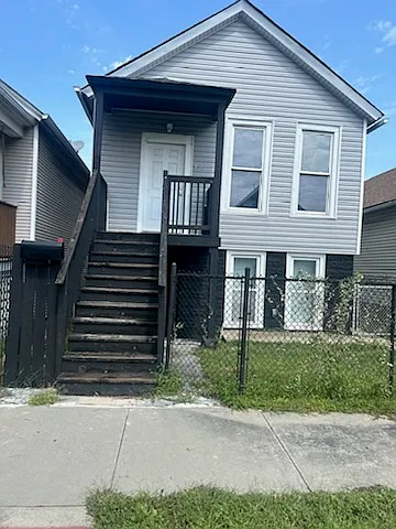 4040 W Carroll Ave #1