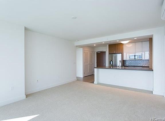 3rd image of 600 Ala Moana Blvd #3607