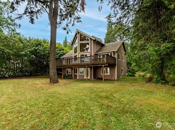 8 W Gedney Way, Hat Island, WA 98206