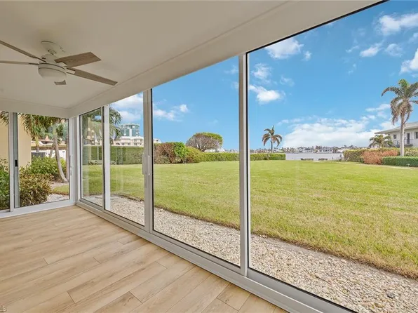3420 Gulf Shore BLVD N #12, NAPLES, FL 34103