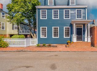 208 Glasgow St, Portsmouth, VA 23704