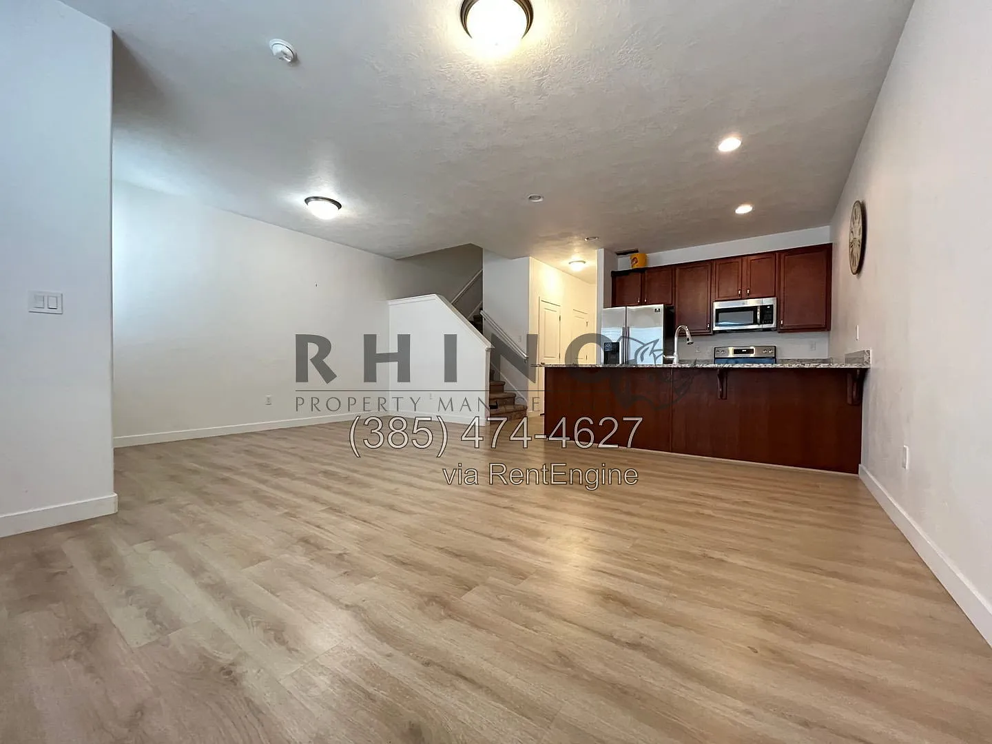 3 bed, 2.5 bath, 2050 sqft, $2,099 — Photo 1