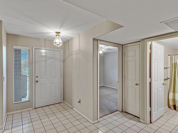 4th image of 220 N 22ND Place #1101