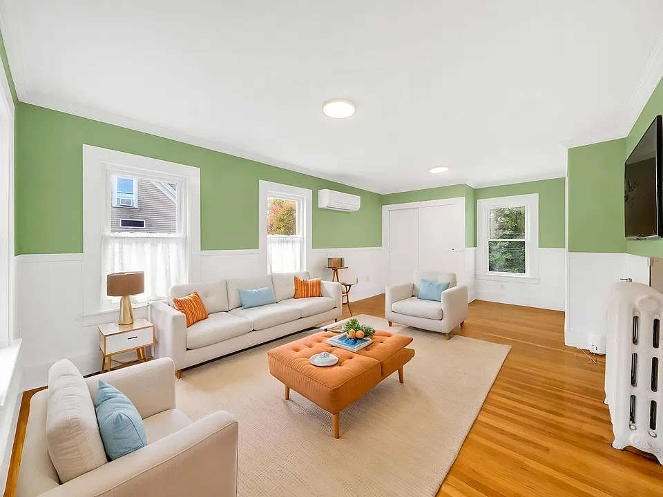 31 Gardner St #2