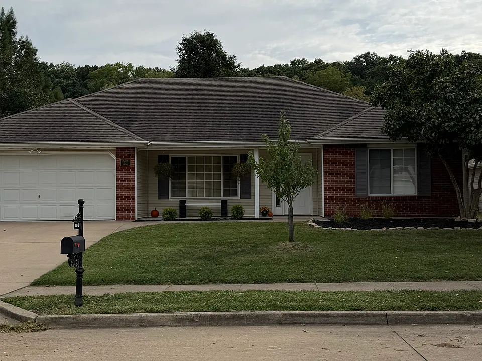 800 Norman Dr