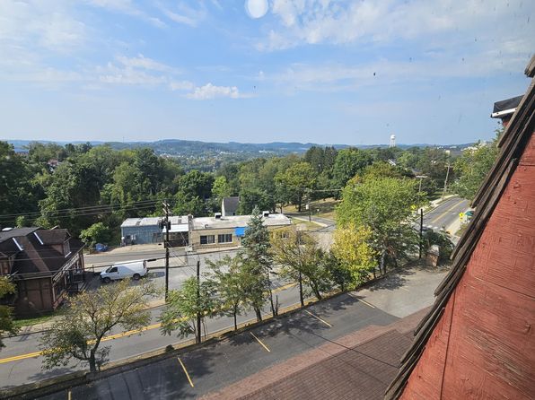 2760 University Ave #29