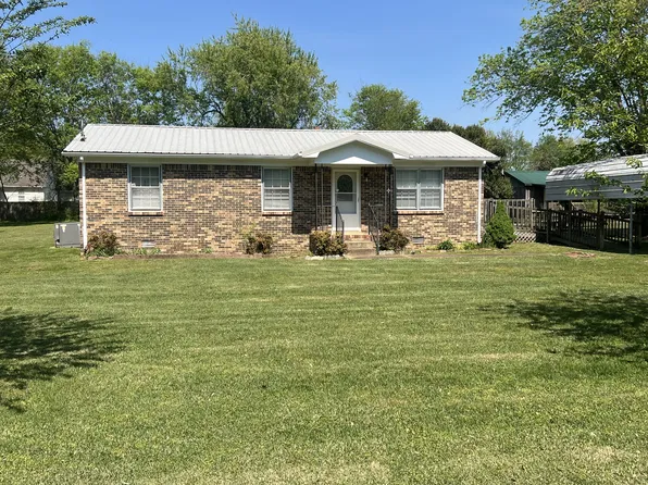 220 Apache Cir, Pulaski, TN 38478
