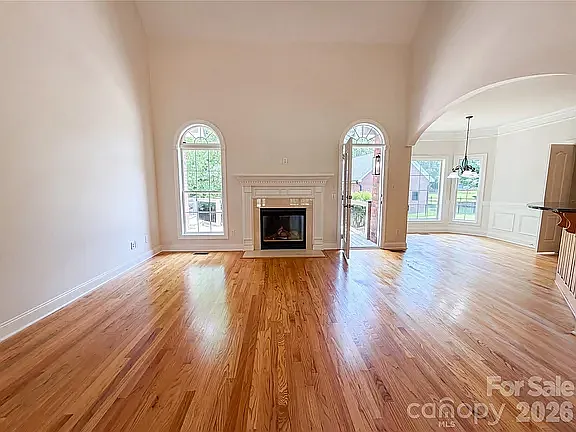 5308 Old Town Ln — Photo 2