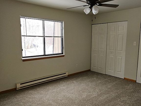 5th image of 401 Western Ave APT 202
