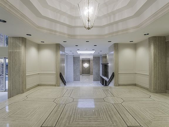 5th image of 2517 Glen Hollow Dr