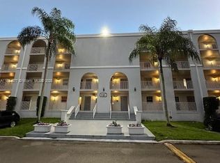 7980 N French Dr #3-406, Pembroke Pines, FL 33024