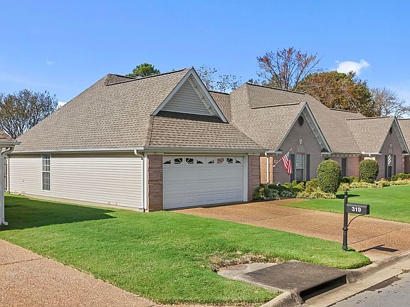 3rd image of 319 Country Squire Ln