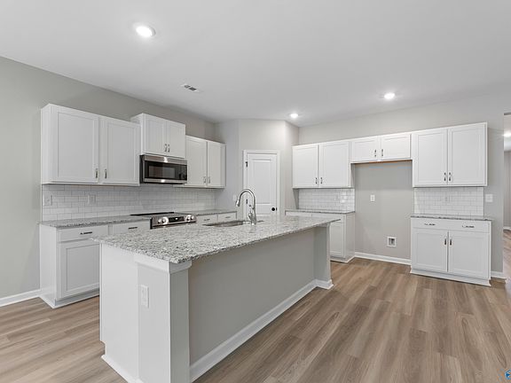 7th image of this home