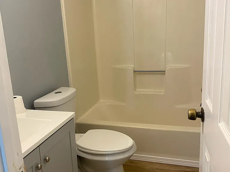 2191 Cedar Creek Ln — Photo 11