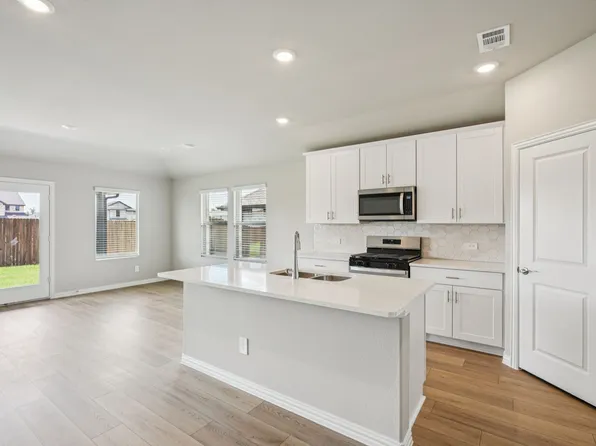 512 Midnight Oak Dr, McKinney, TX 75069