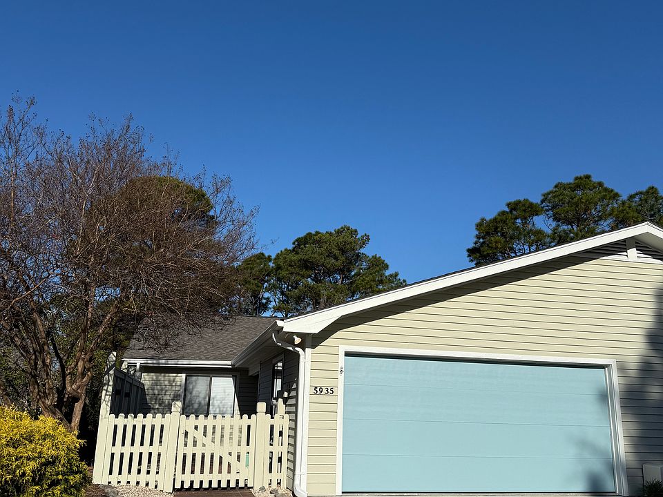 1st image of 5935 Inland Greens Dr