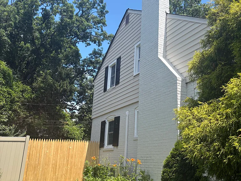 7 Crestwood Pl — Photo 4