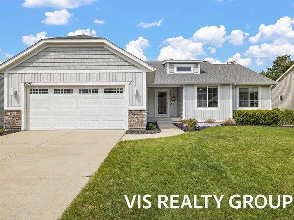 15265 Canterbury Ln, Grand Haven, MI 49417