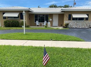 1230 SE 14th Dr, Deerfield Beach, FL 33441