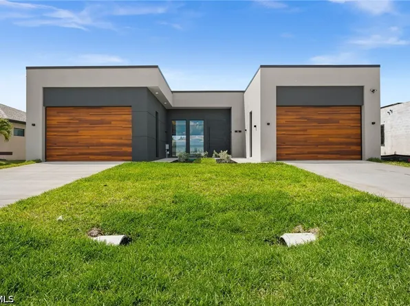 6 NW 32nd Pl, Cape Coral, FL 33993