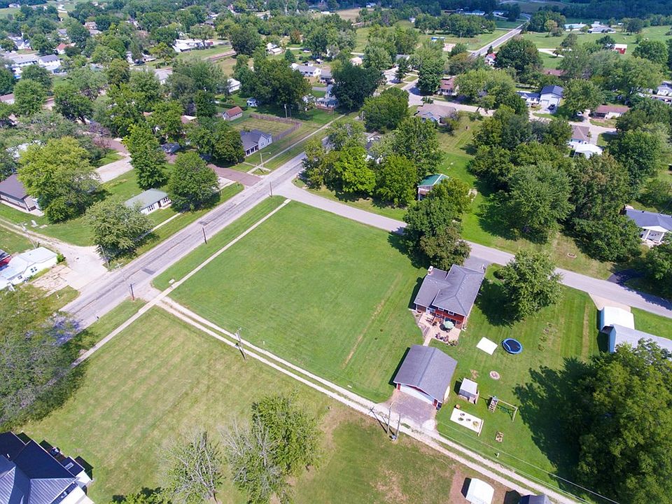 625 N Missouri Ave, Marceline, MO 64658 Zillow