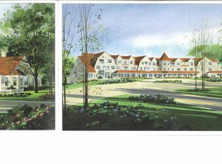 2 Victoria Ct UNIT 201, York, ME 03909