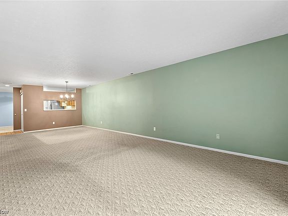 4th image of 1428 Cleveland Heights Blvd