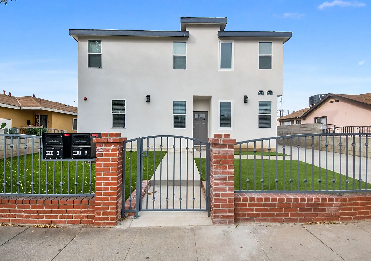 Available NOW Beautiful Newer 3bedroom near LAX and Beaches — Photo 1