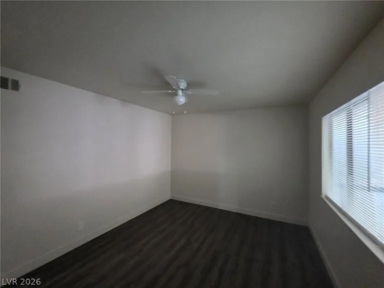 3364 Royce Ct — Photo 42