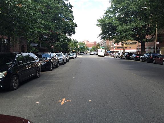 4th image of 42-20 Kissena Blvd #F-10