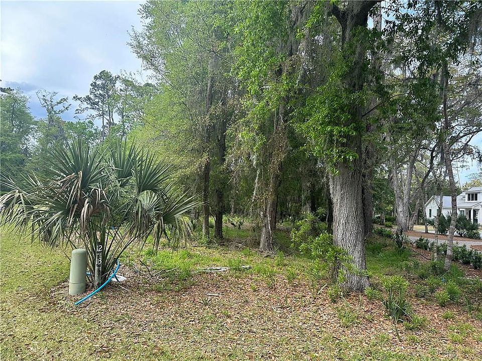 1st image of 117 Jones Creek Dr #12