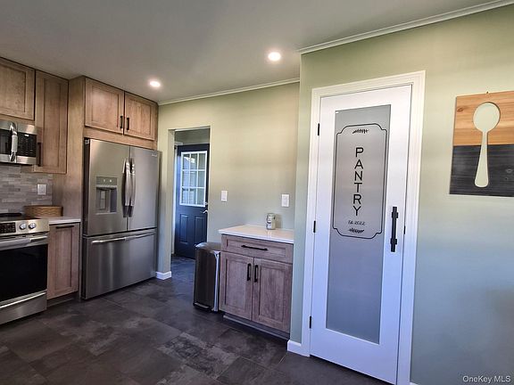 4th image of 5 Orchard Place