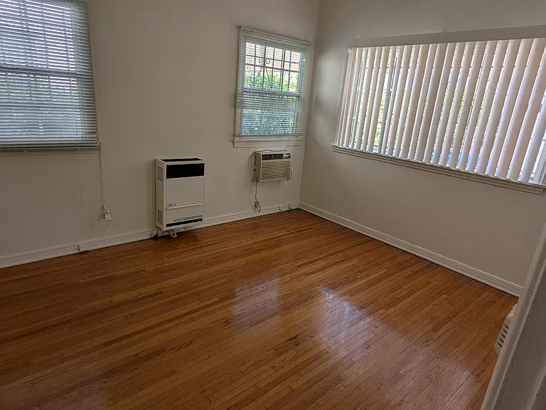 326 N Spaulding Ave #4 — Photo 9