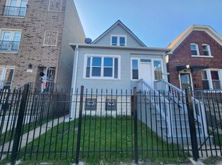 951 W 71st St, Chicago, IL 60621