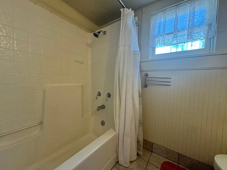 133 Stover Rd — Photo 24