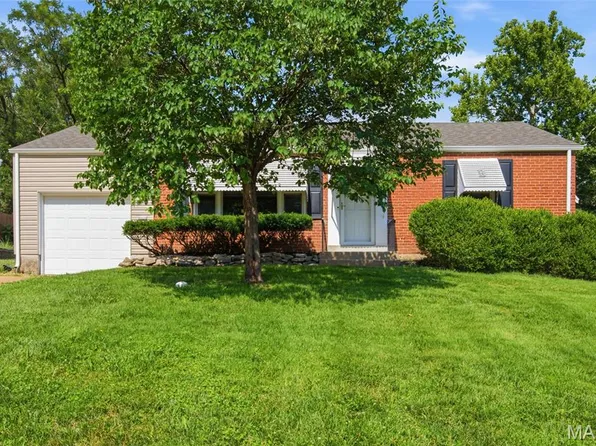 1550 Grant Rd, Saint Louis, MO 63119