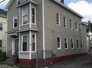 69 Waverly St, Providence, RI 02907