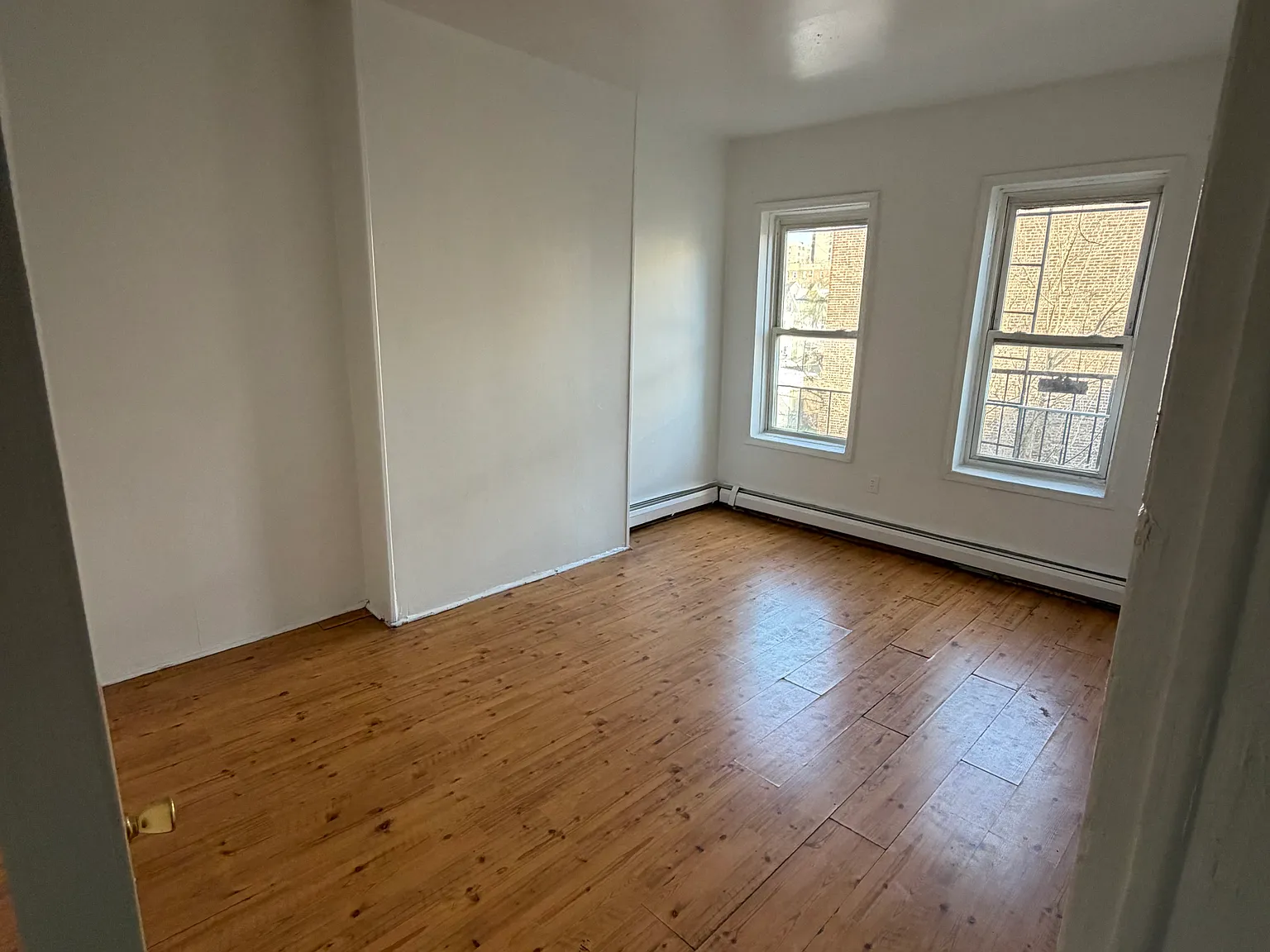2 bed, $2,000 — Photo 4