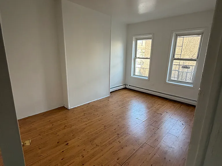 720 W Side Ave #3 — Photo 4