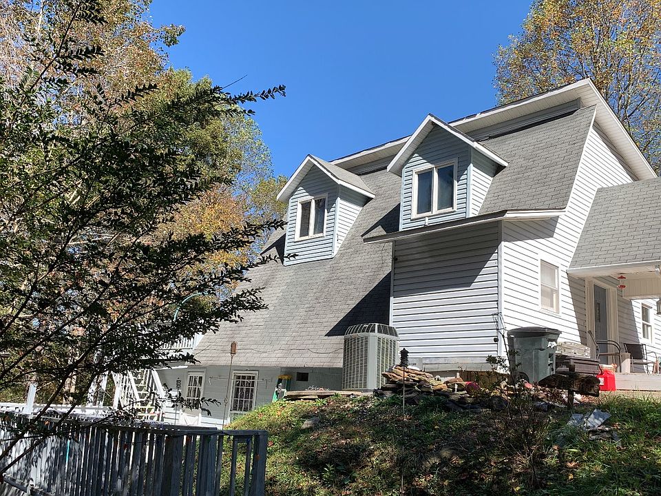 2nd image of 225 Davy Mountain Dr