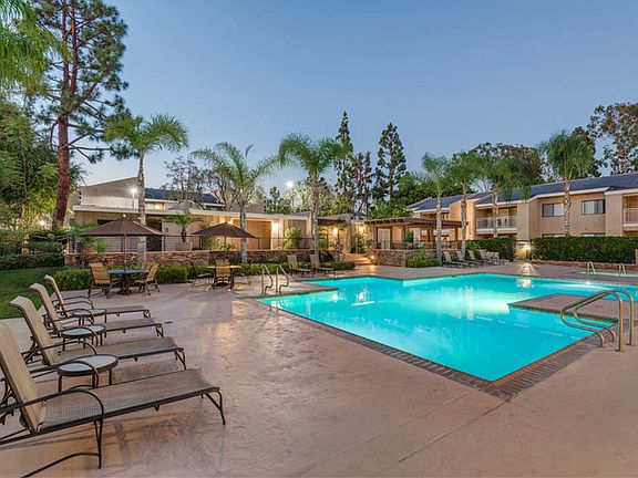 3rd image of 5980 Bixby Village Dr #3616565