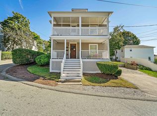 44 Chapel Ct, Norwood, MA 02062