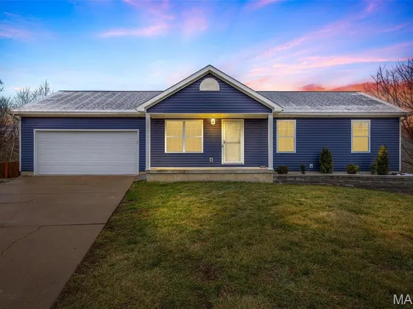 5560 Red Tailed Hawk Dr, Hillsboro, MO 63050